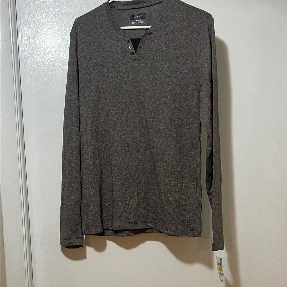 Alfani Men's Long Sleeve Henley in Charcoal Gray NWT size medium